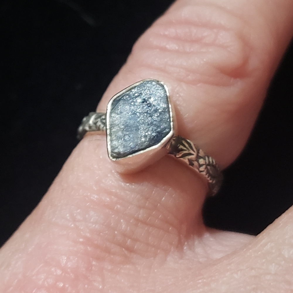 Genuine Raw Sapphire Ring ~ 925 Sterling Silver